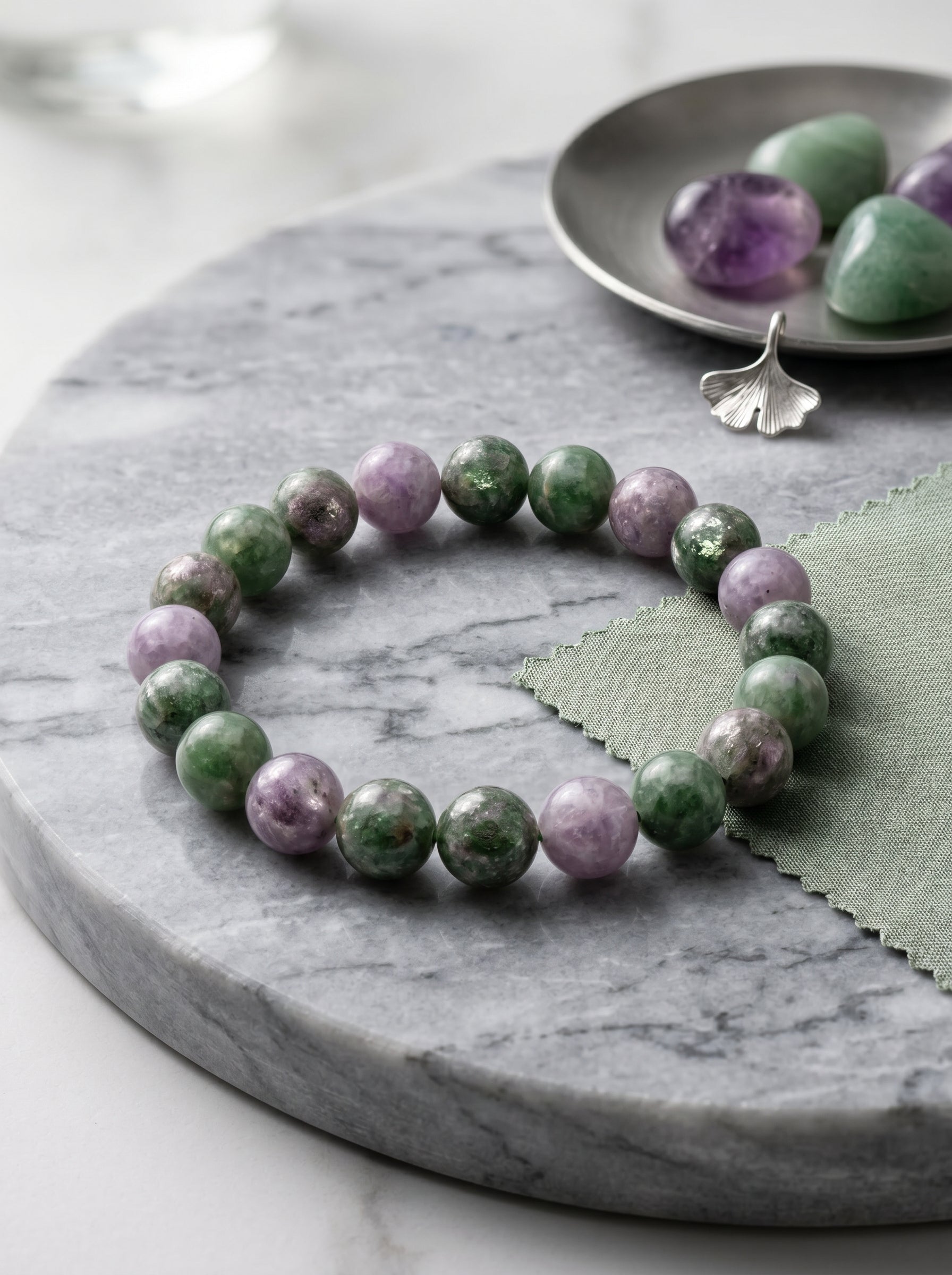 Natural Green Lepidolite Bracelet: The Monoclinic Layered Cleavage Stress-Decaying Dissipation Matrix and High-Frequency Emotional Formatting Superconducting Artifact for Mind-Purification Periods