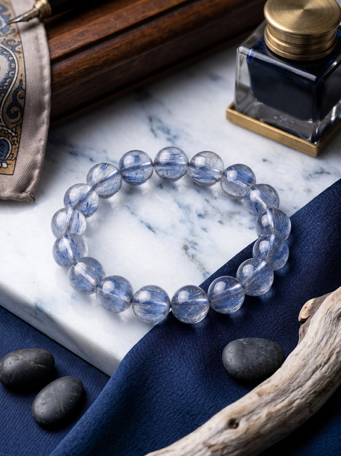 Natural Blue Amphibole Quartz Bracelet: The Trigonal Silk-Fiber Matrix and High-Frequency Emotional Decoupling Filter for Deep Sedimentation Periods