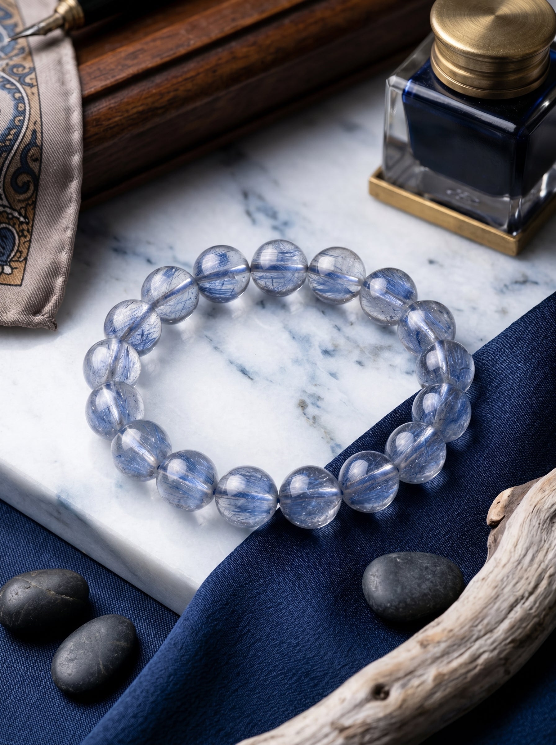 Natural Blue Amphibole Quartz Bracelet: The Trigonal Silk-Fiber Matrix and High-Frequency Emotional Decoupling Filter for Deep Sedimentation Periods