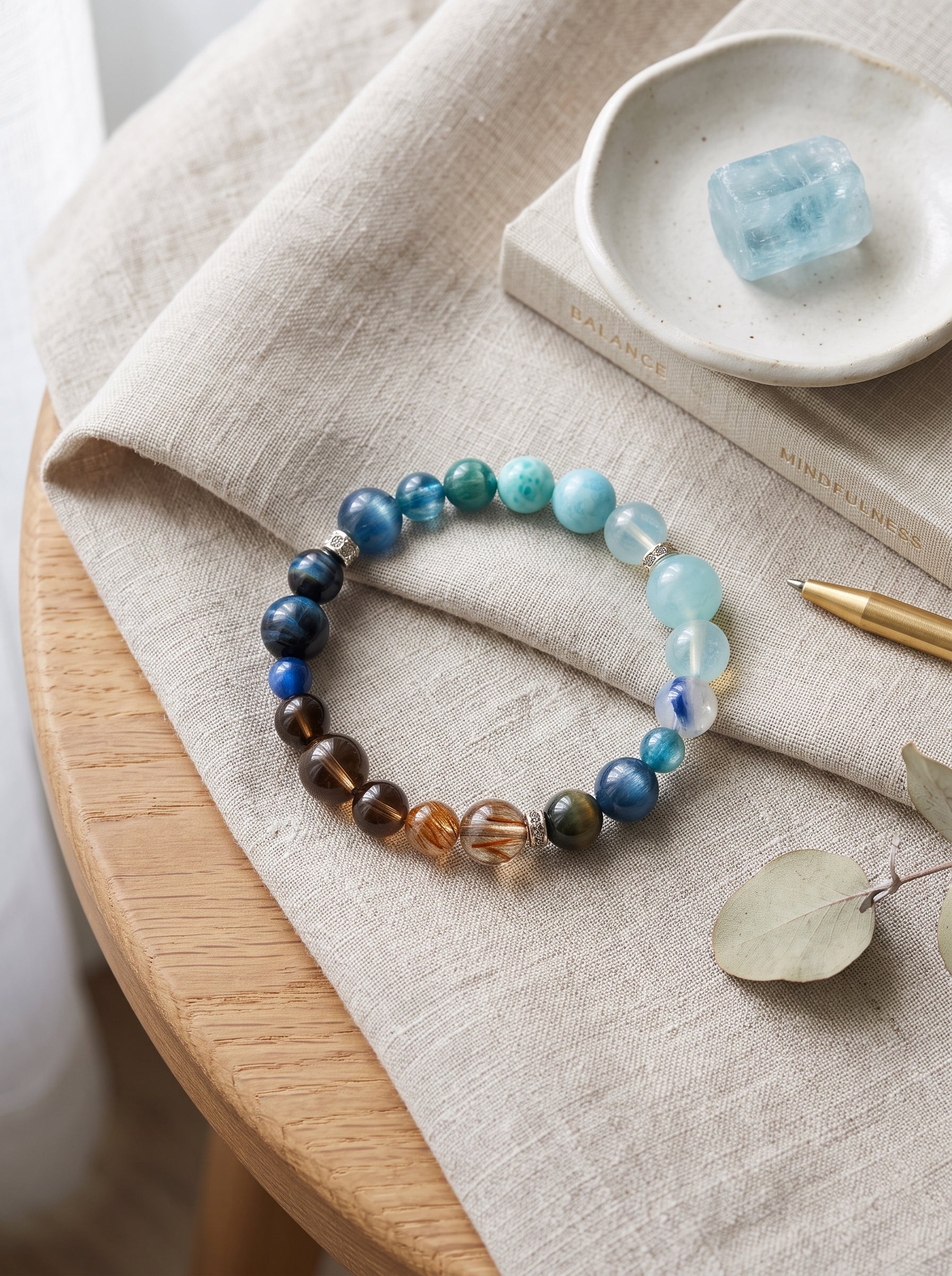 "Five Elements: Water" Natural Aquamarine Energy Bracelet: Dissolve Dawn Anxiety and Reclaim Clear Executive Communication