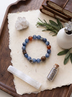 🪵The Resonance of Quiet Depth | Natural Kyanite, Rabbit-Hair Quartz & Agarwood Beaded Bracelet