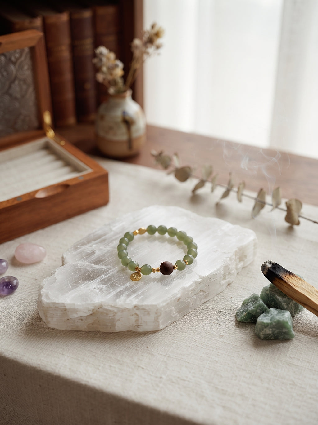 🤎  The Sovereign Stillness | Natural Hetian Jade & Agarwood Beaded Bracelet