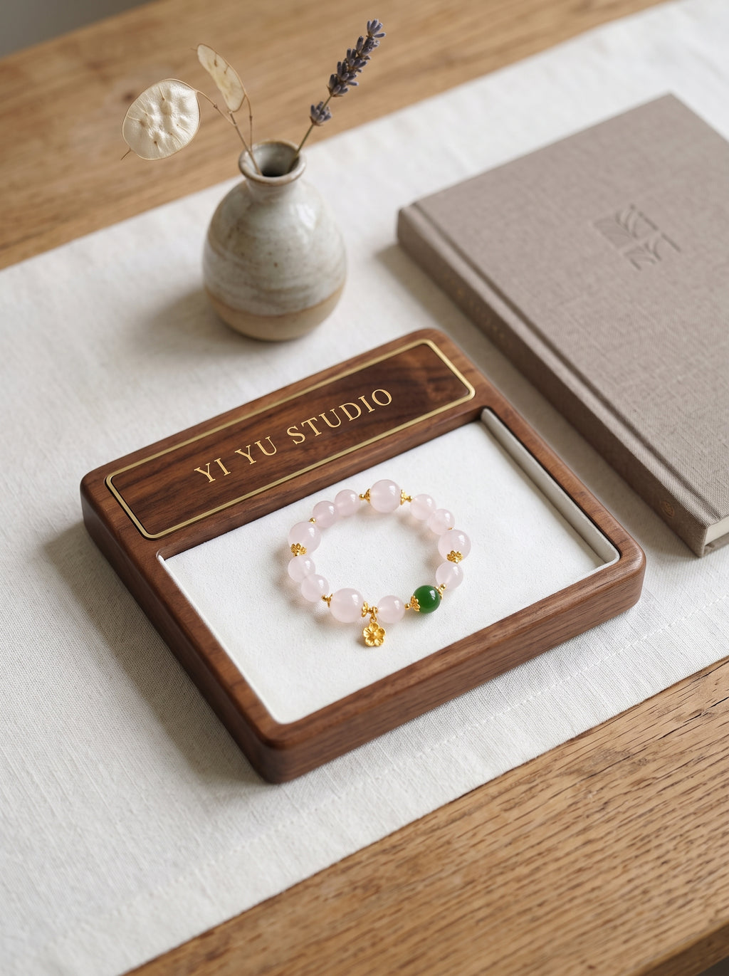 🤍🌸 The Resonance of Quiet Softness | Natural Clear Quartz & Pale Pink Hetian Jade Beaded Bracelet