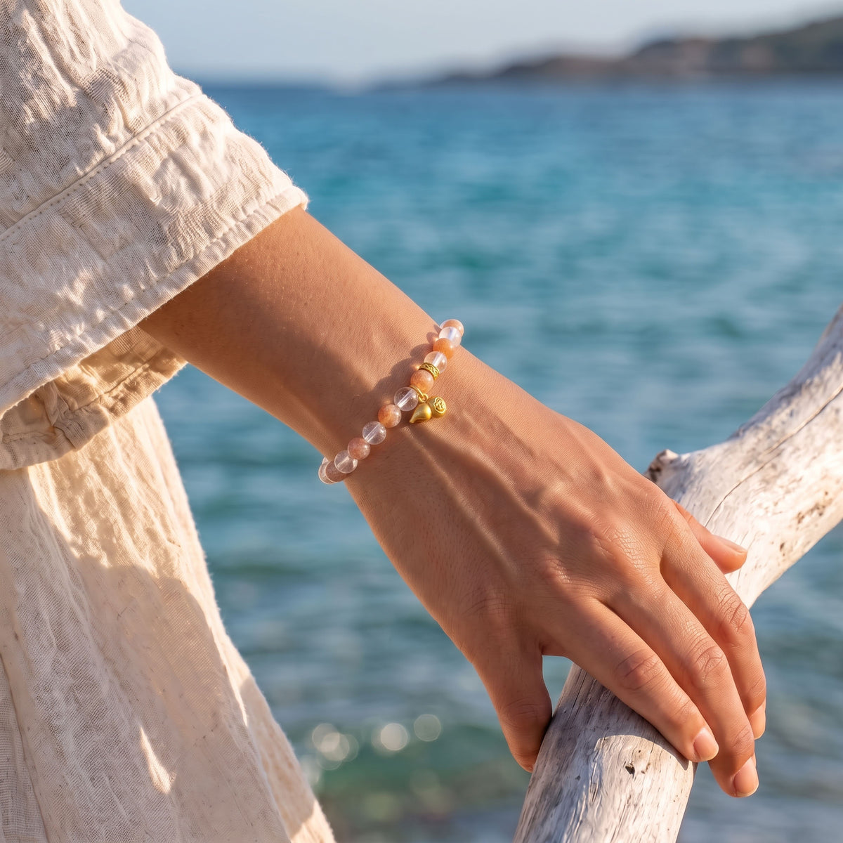 Clear Quartz & Peach Moonstone: Warm Vitality & Pure Illumination