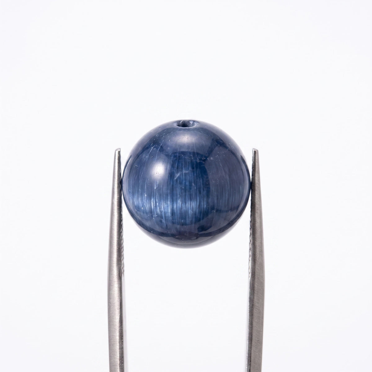 Natural Kyanite: Serene Alignment & Fluid Truth